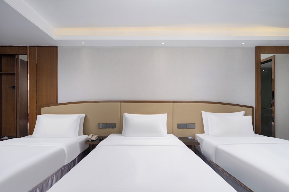 Kaiserdom Hotel Huayue 18/50