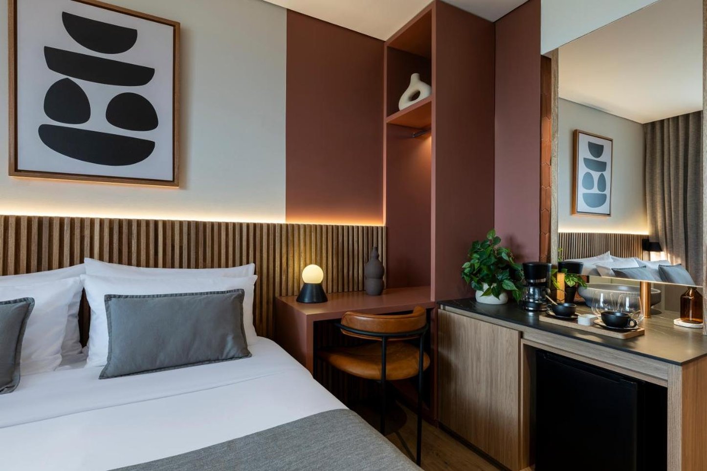Heiss Hotel 6/46