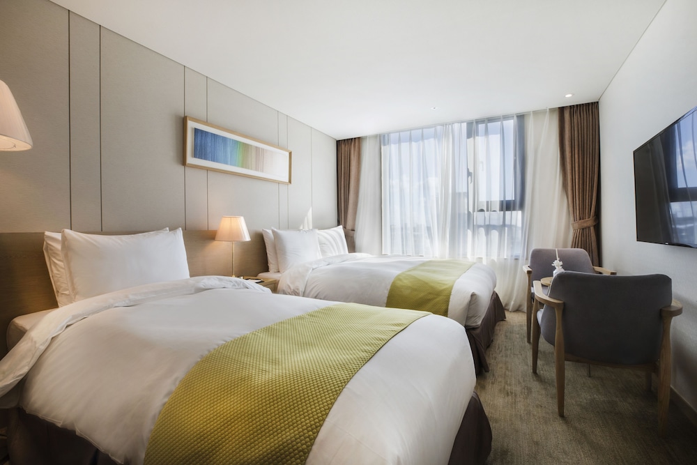 HOTEL WIN STORY 15/52