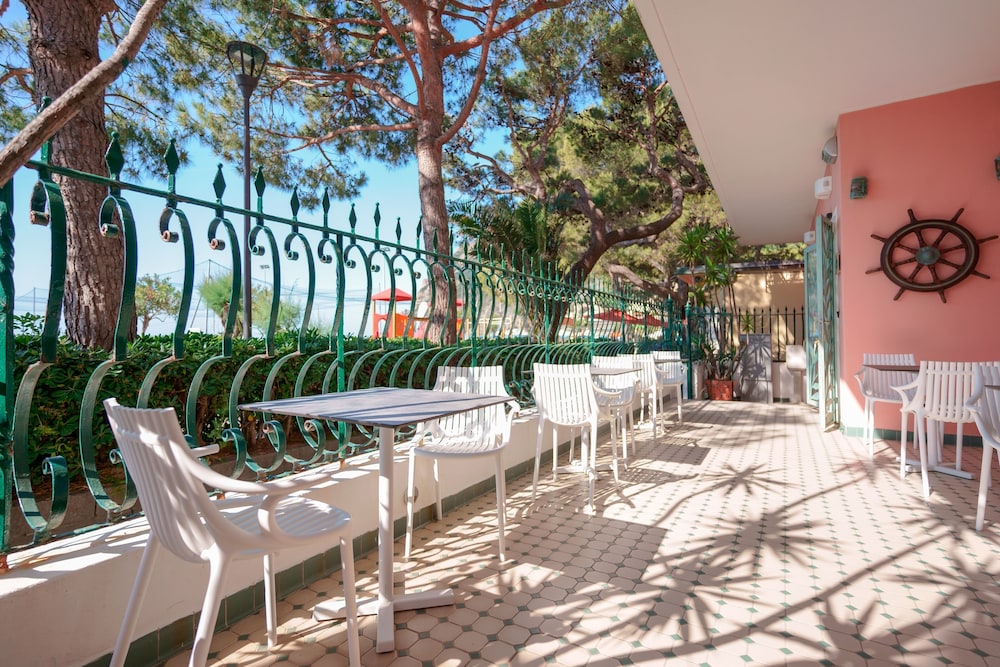 Hotel La Villa Degli Argentieri 49/62