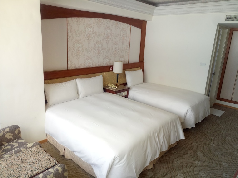 Hua Tong Hotel 15/54