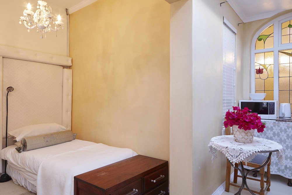 Bella Ev Guest House 18/50