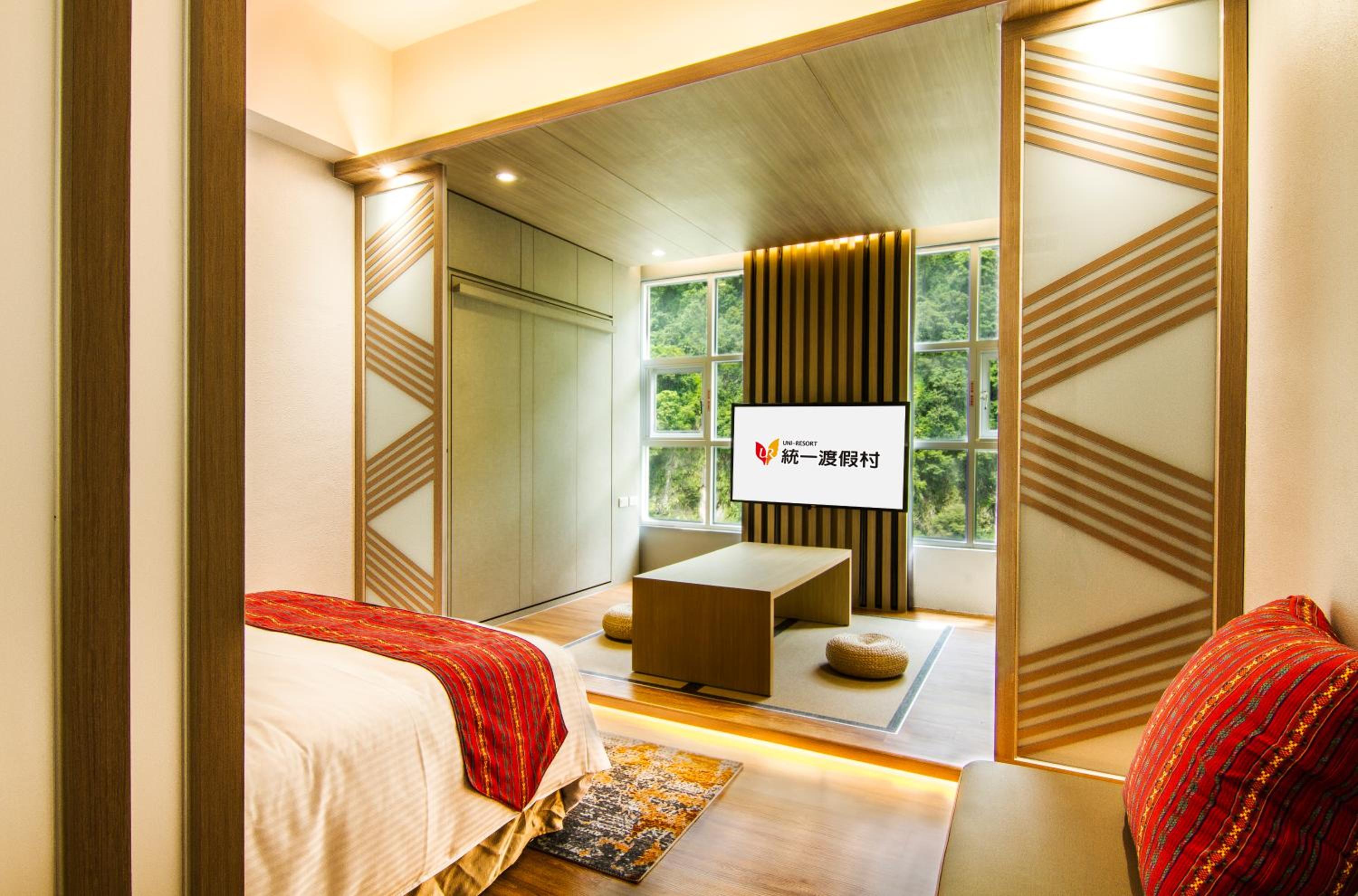Japanese Western, Double Bed, Creek View