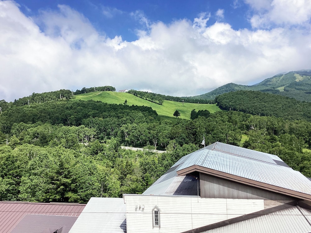 Shigaichii Hotel 50/52