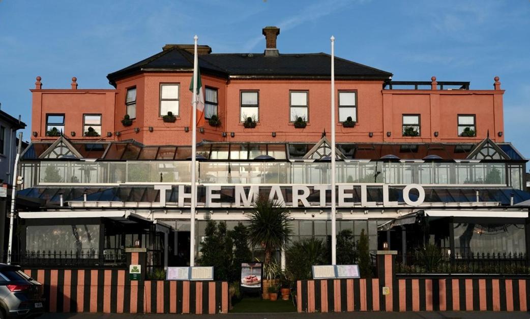 The Martello Hotel 2/53