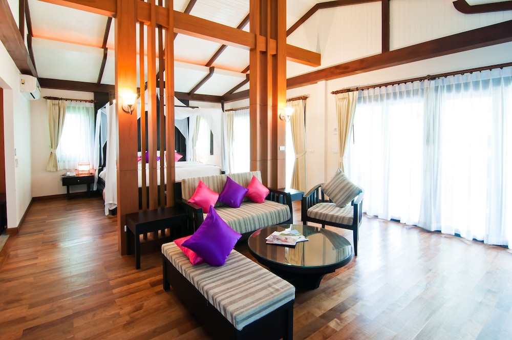 Aonang Phu Petra Resort 49/75