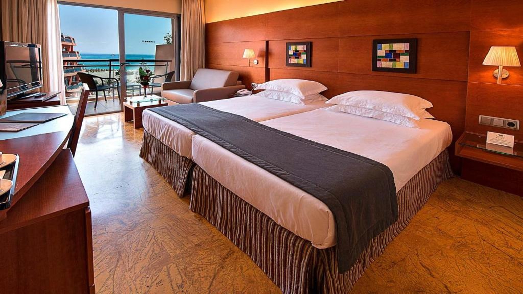 Superior, Family, Protur Roquetas Hotel & Spa 3/3
