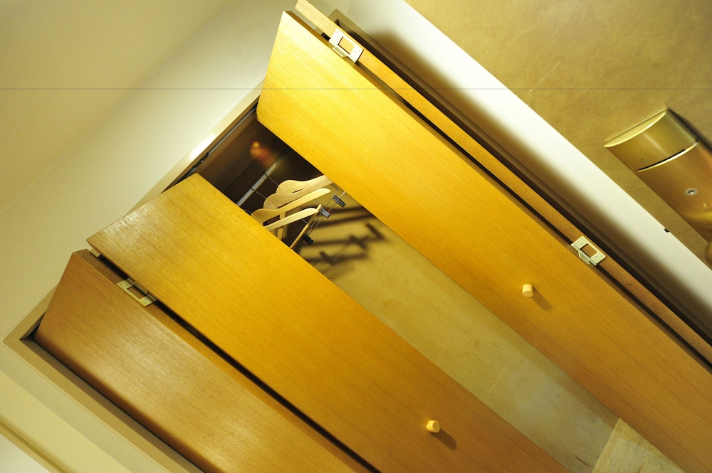 Hotel Toms 36/50
