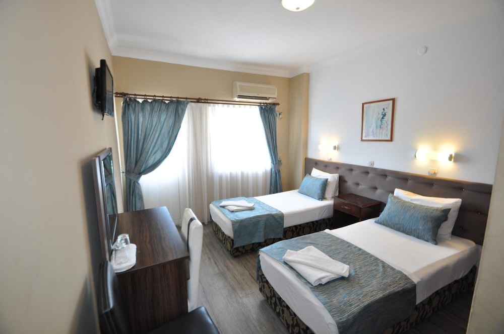 Reis Maris Hotel 11/24