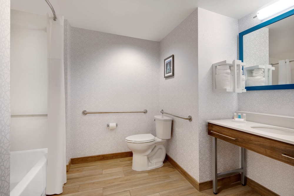 Hampton Inn and Suites St. Augustine-Vilano Beach 10/42
