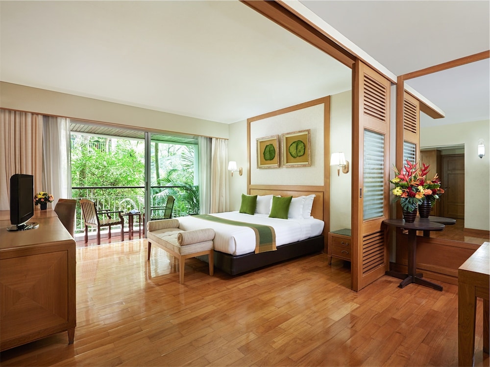 Centre Point Hotel Sukhumvit 10 38/114
