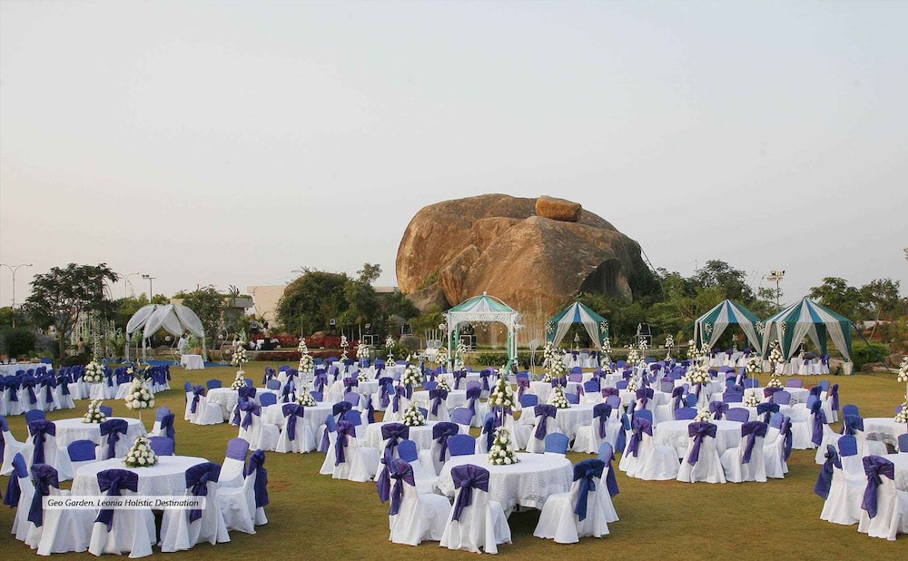 Lagoon Bay At Leonia 25/30
