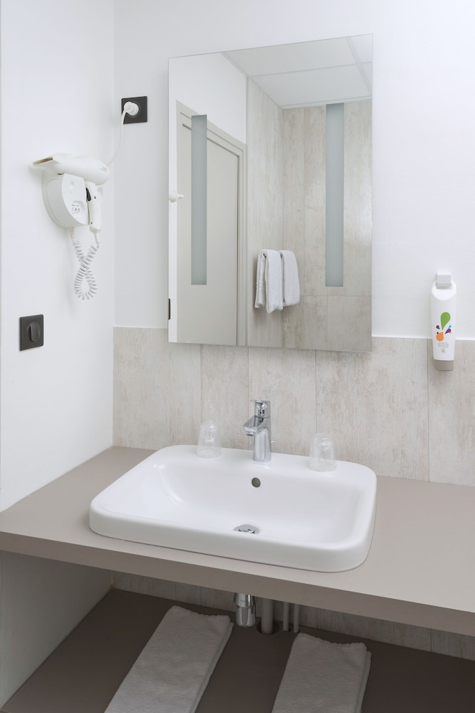 ibis Styles Macon Centre 73/74