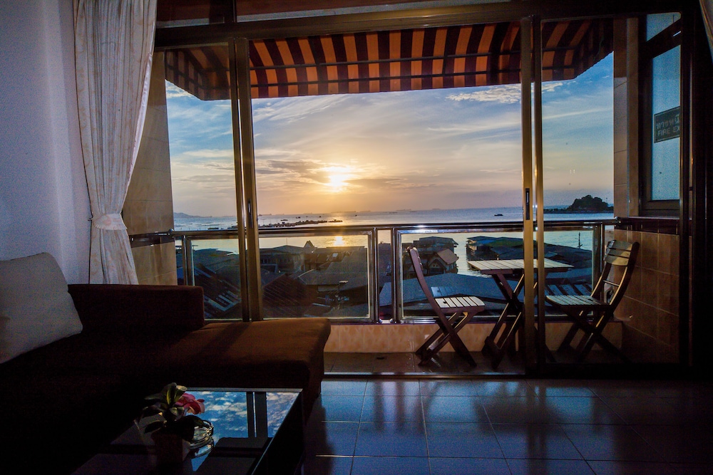 Seaview Hotel Sriracha 3/68