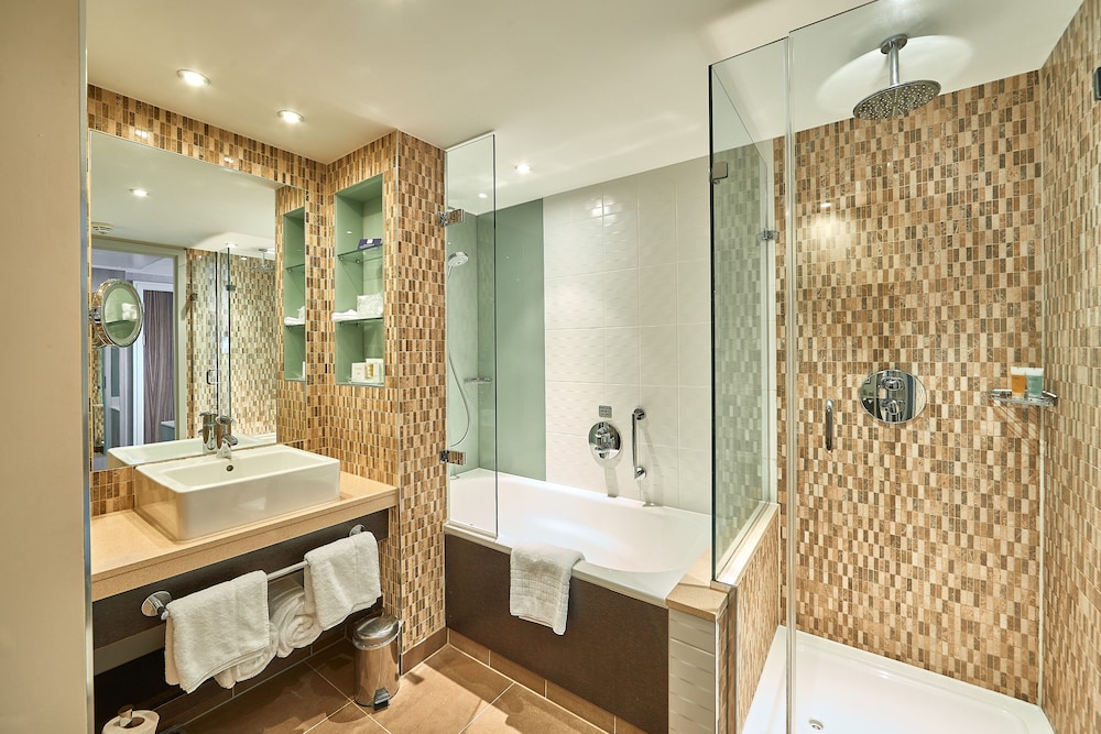 Crowne Plaza Reading East, An IHG hotel 49/49