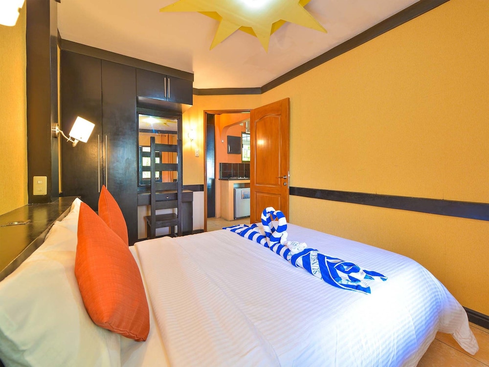 Hotel Villa Sunset 24/67