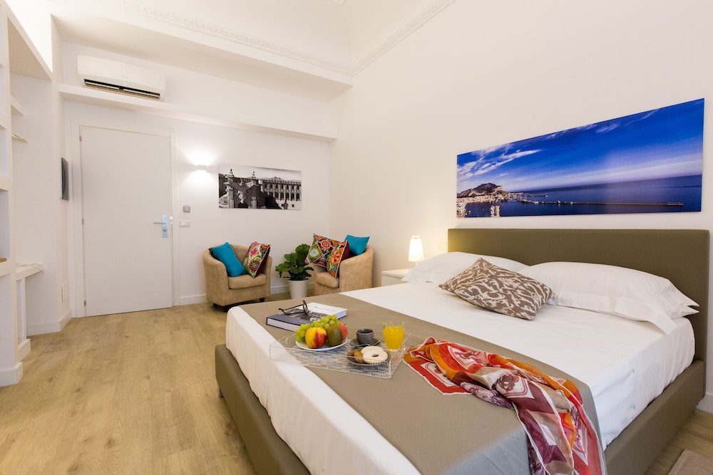 Palermo In Suite Aparthotel Shs 11/52