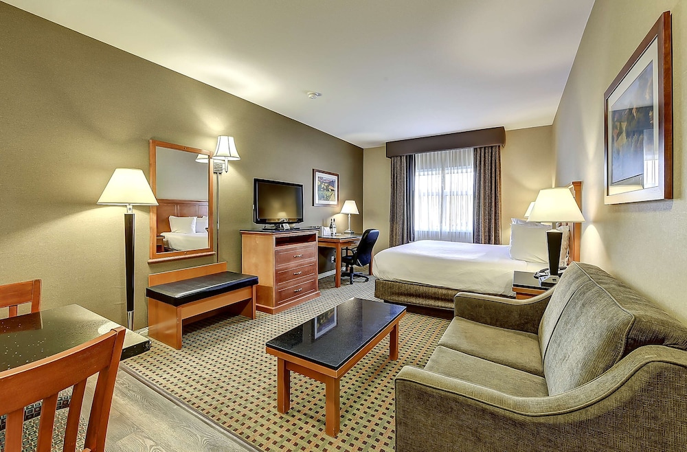 Best Western Plus Osoyoos Hotel And Suites 40/50