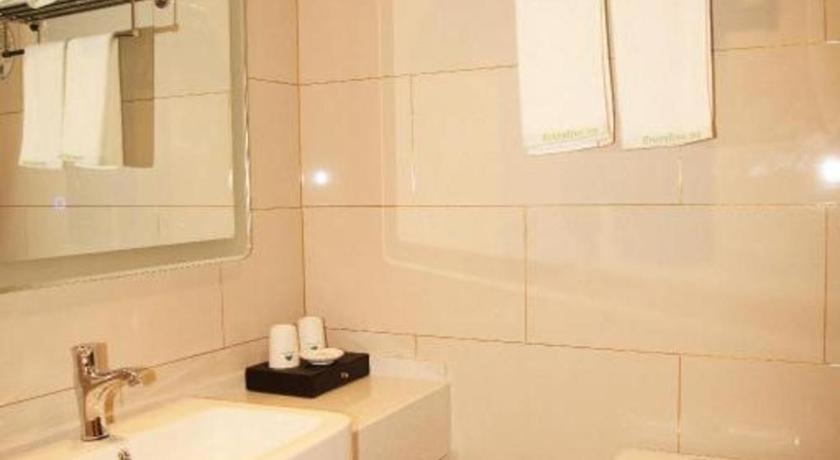 GreenTree Inn Heze Danxian Shangmaocheng Business Branch 46/46