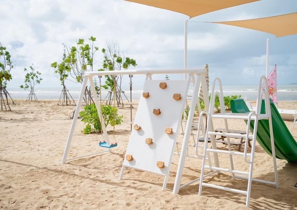 Bann Pae Cabana Hotel And Resort 37/61