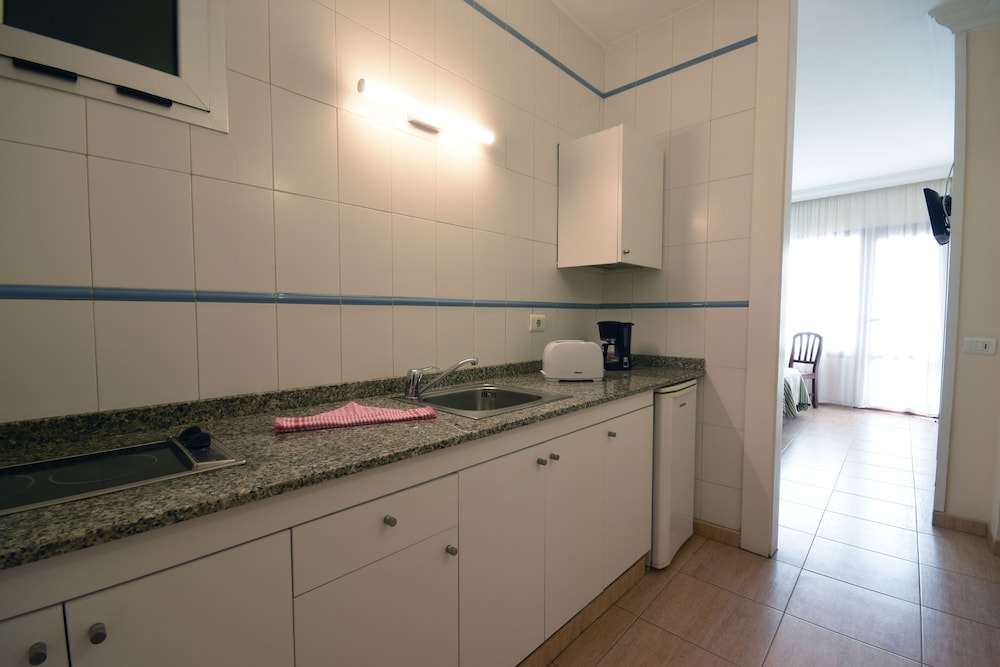 Apartamentos Tinoca 50/50