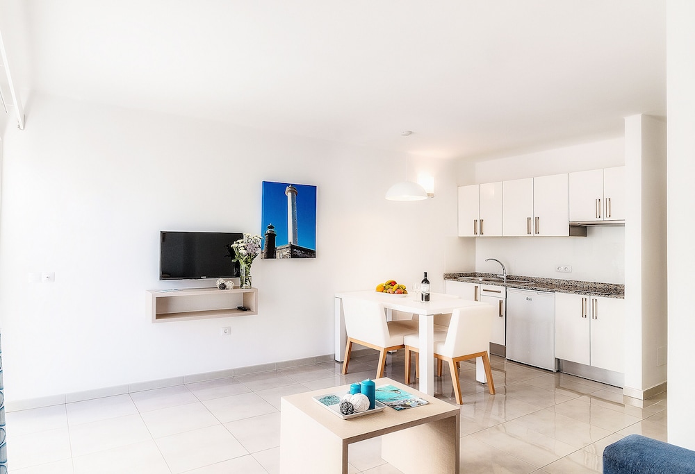 Apartamentos LIVVO Oasis 39/70