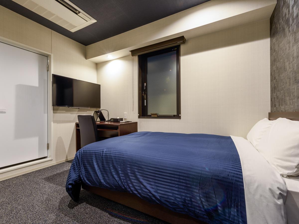 Semi Room, Single, Double Bed, Smoking