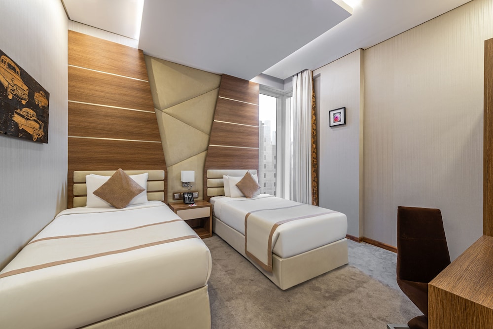 فندق كراون روز(Crown Rose hotel) 16/53