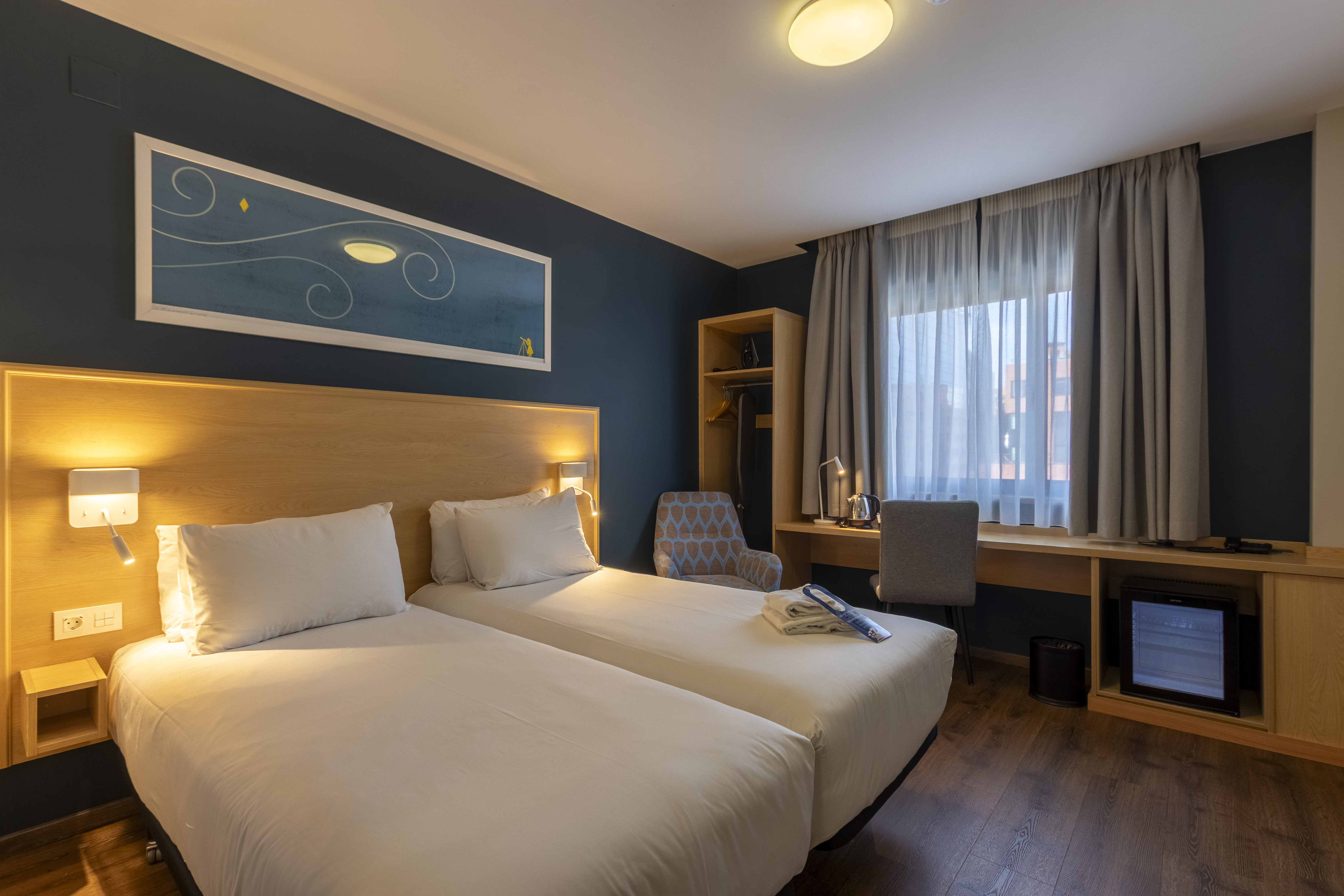 Room, Single, 2 Beds