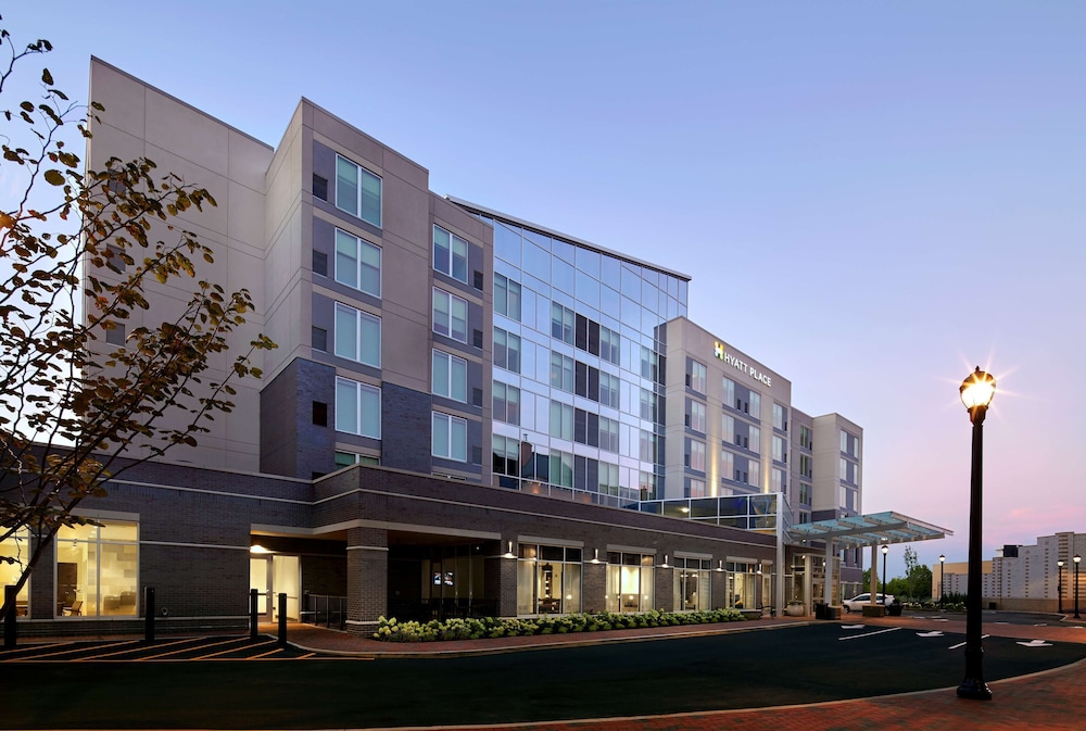 Hyatt Place Cleveland Lyndhurst 1/59