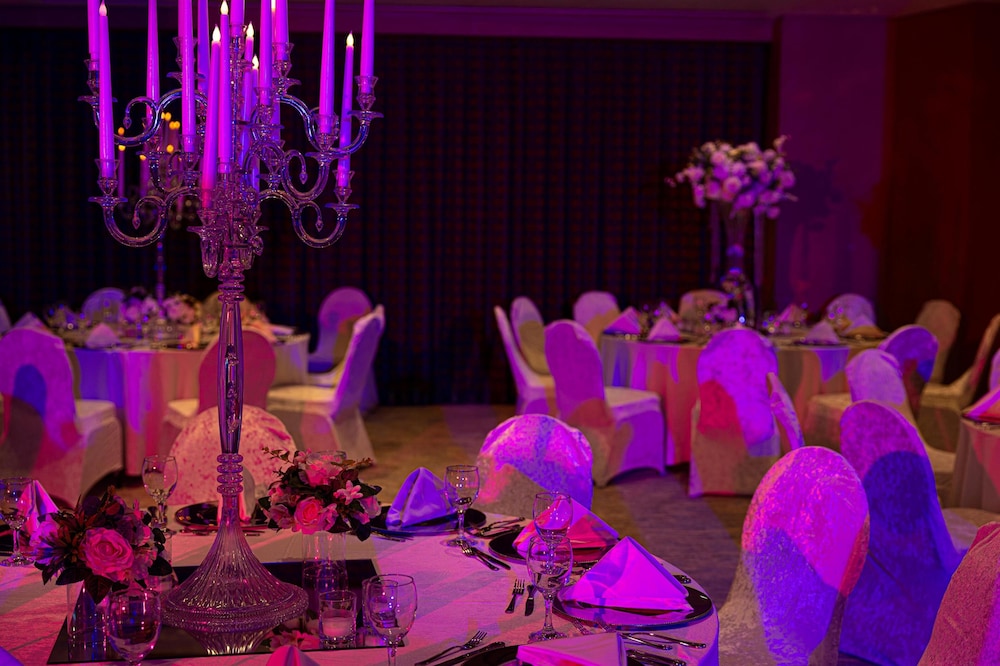 Radisson Hotel Istanbul Merter 44/48