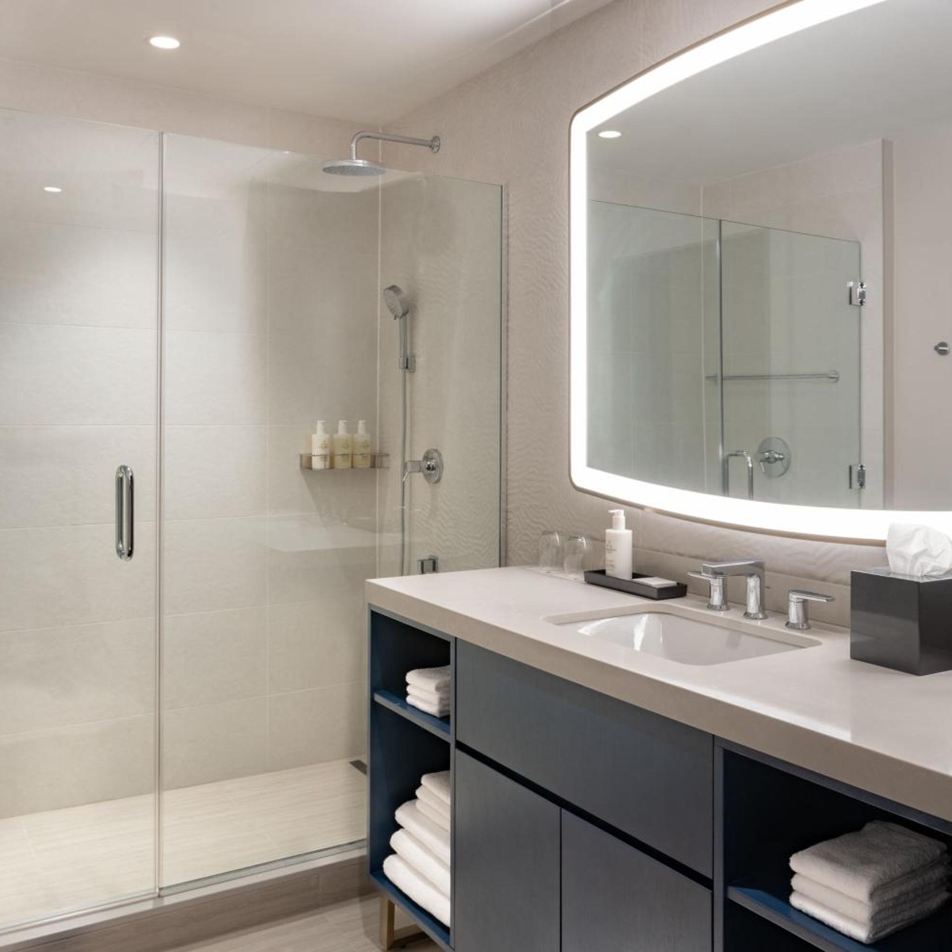 Room, 2 Queen Beds, Intracoastal View, High Floor، JW Marriott Clearwater Beach Resort & Spa 7/10