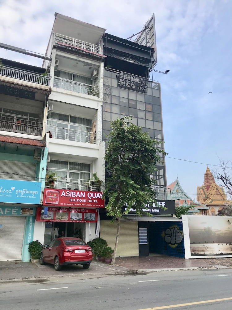 Jaya Inn 3/50