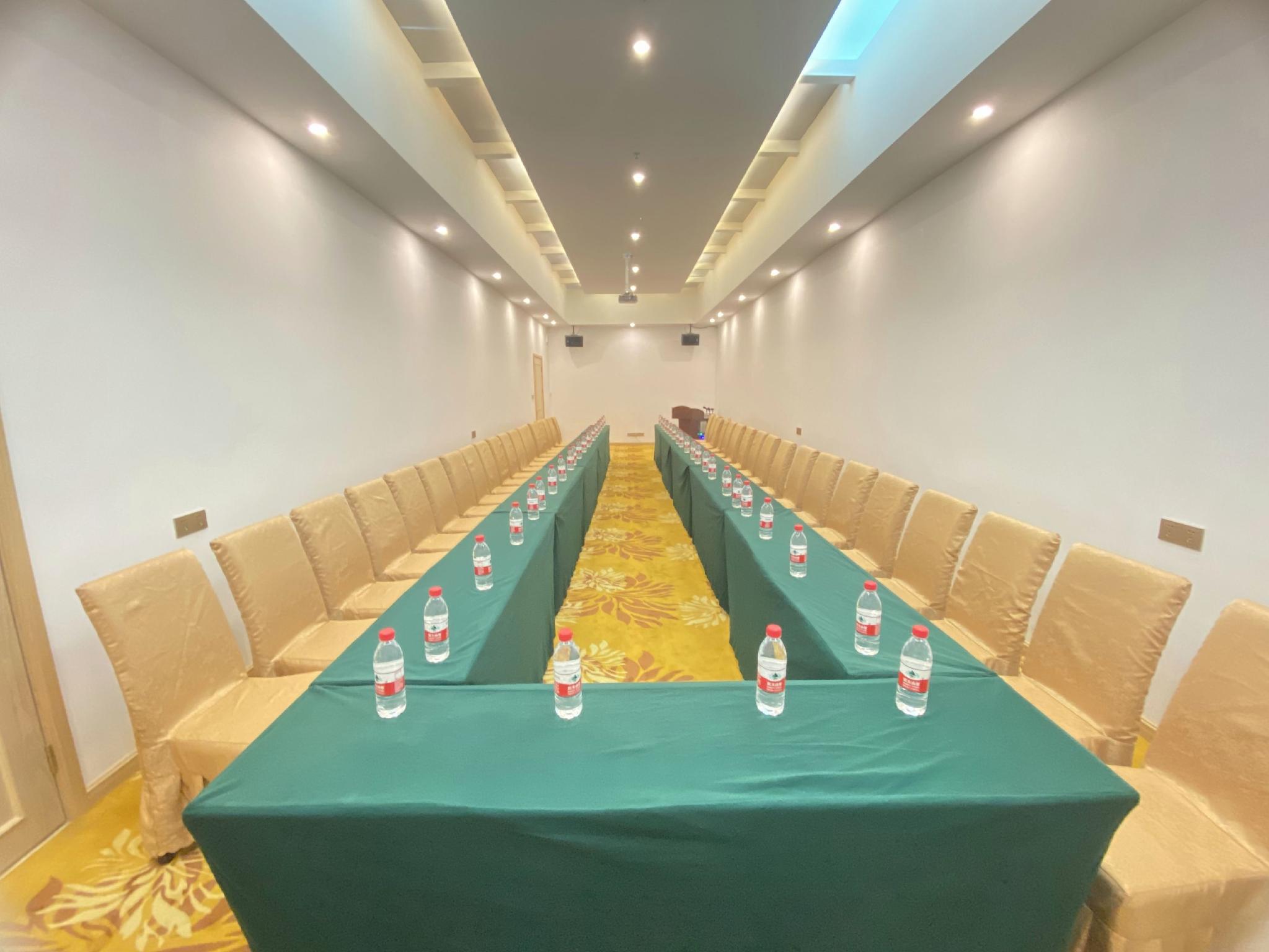 Vienna Hotel (Shenzhen Dapeng New District Kuiyong) 28/38