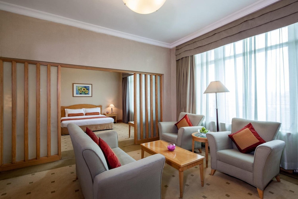 Beijing Hotel 33/50