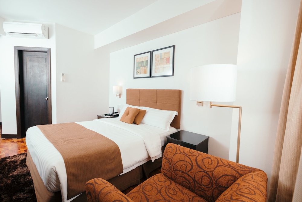 City Garden Hotel Makati 17/71