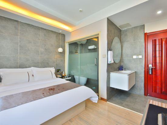 Premium, Double Bed