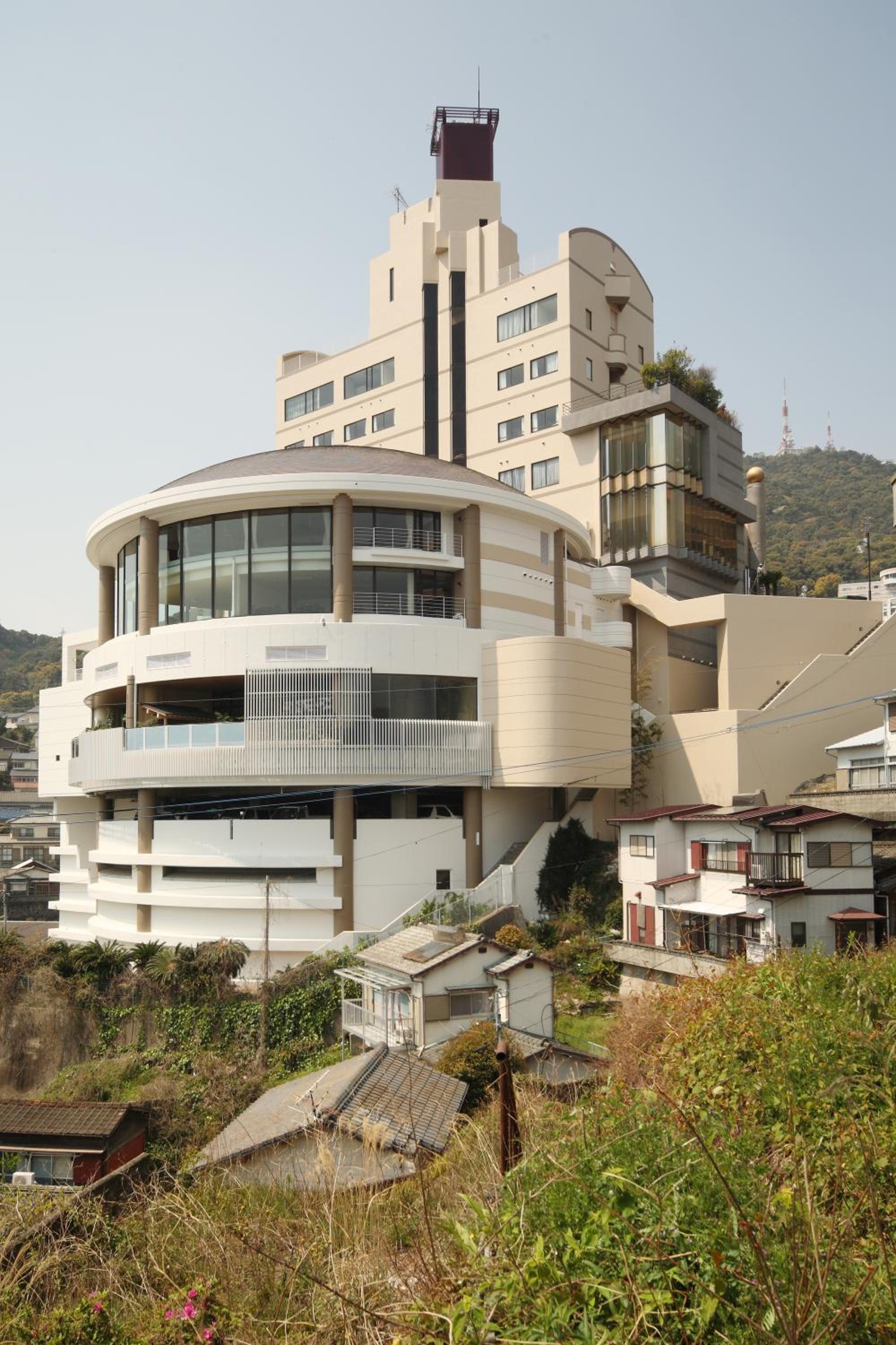Hotel Amandi 3/50