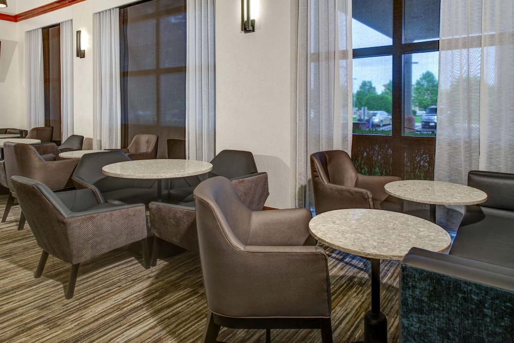 Candlewood Suites Cincinnati Northeast - Mason 33/71