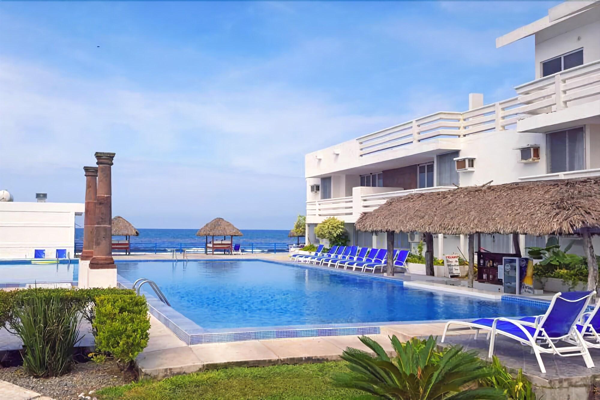 Canadian Resort Veracruz 2/23