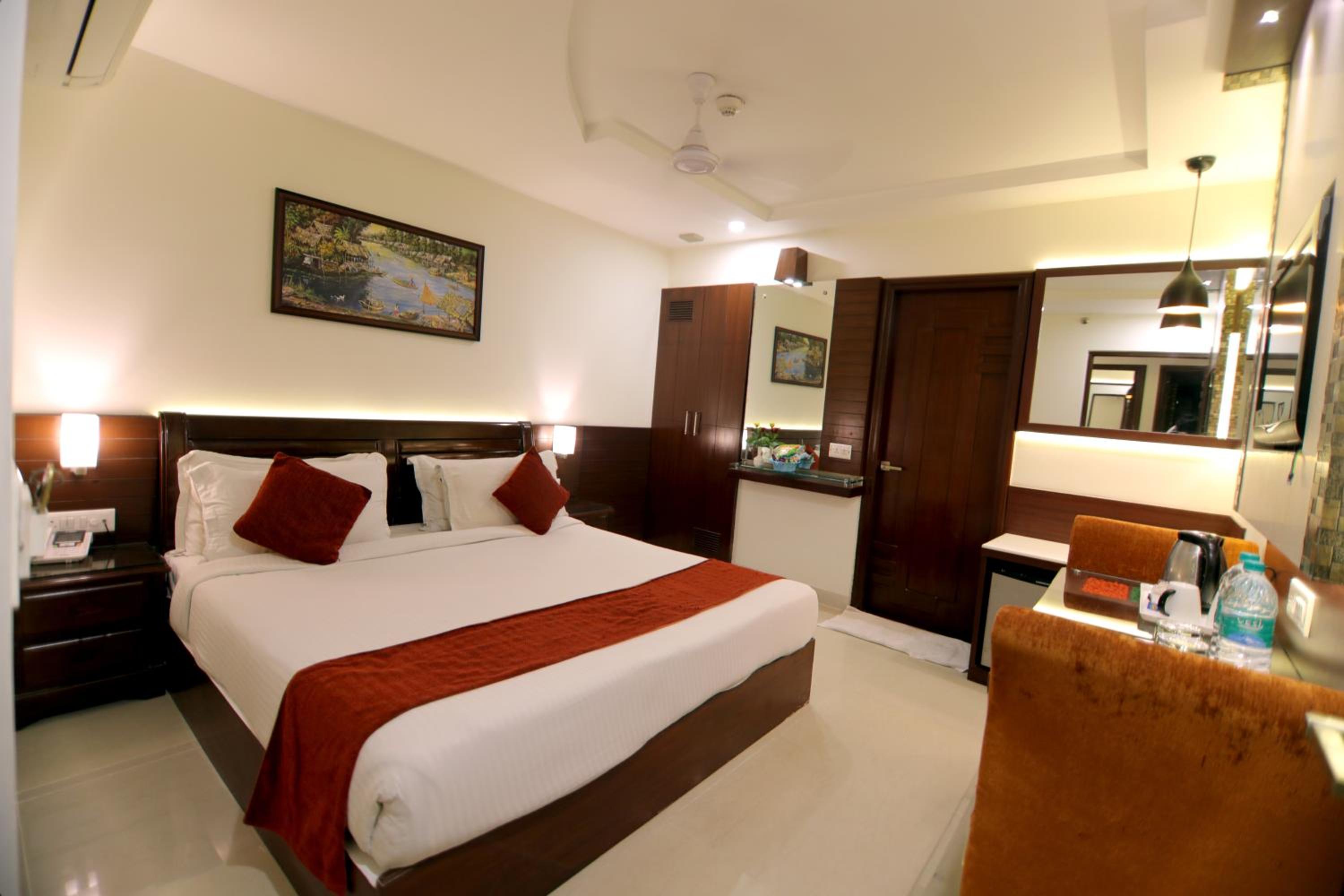 غرفة سوبيريور بسرير مزدوج، Hotel Taj Inn 2/2