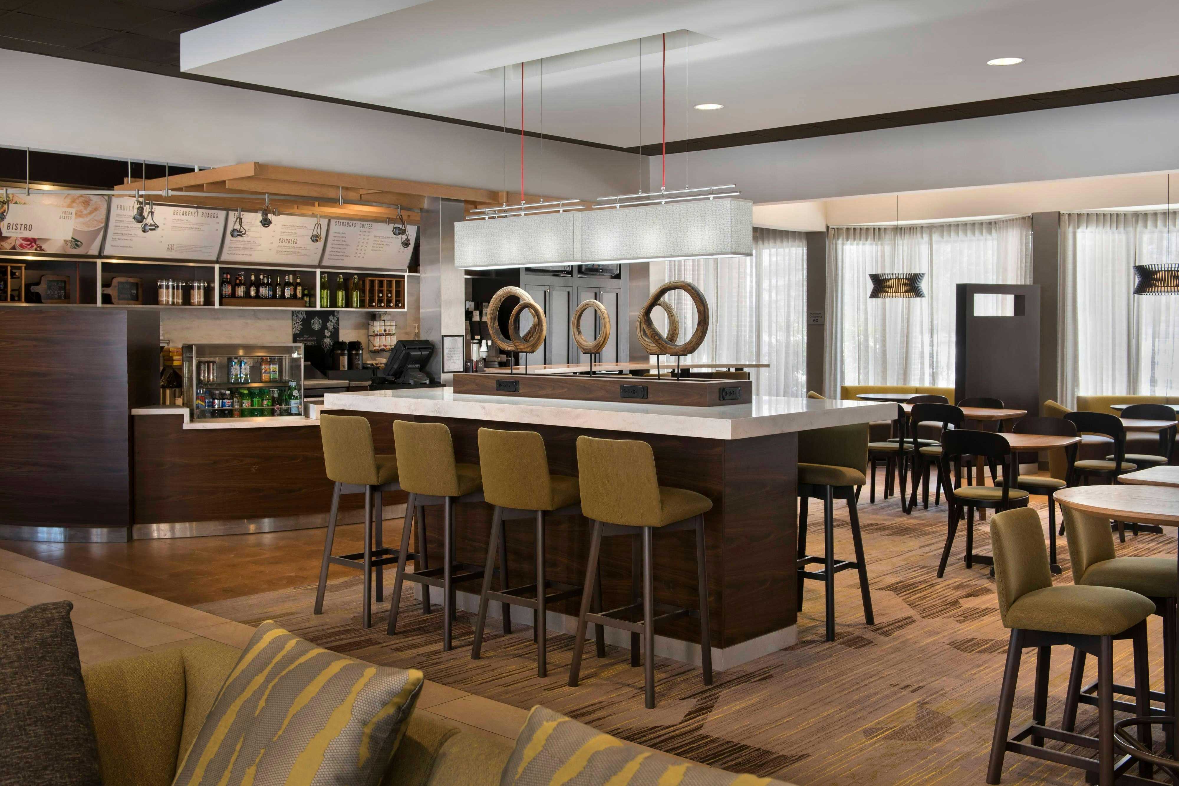 Courtyard By Marriott Boston Norwood Canton 7/14