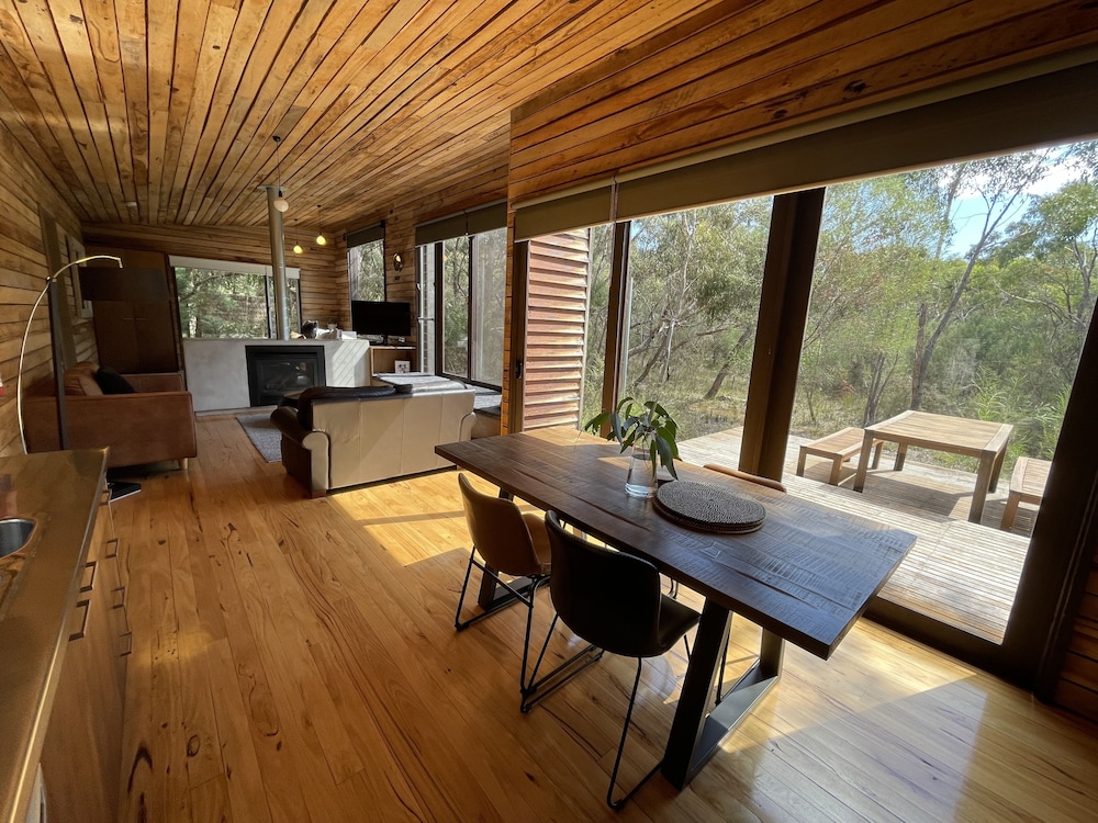 Dulc Cabins 25/31