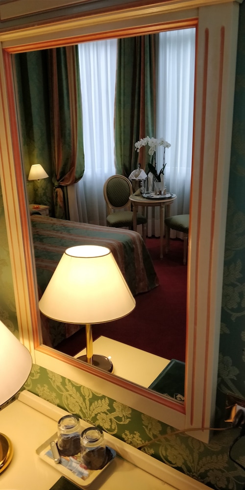 Hotel Villa Delle Palme 40/79