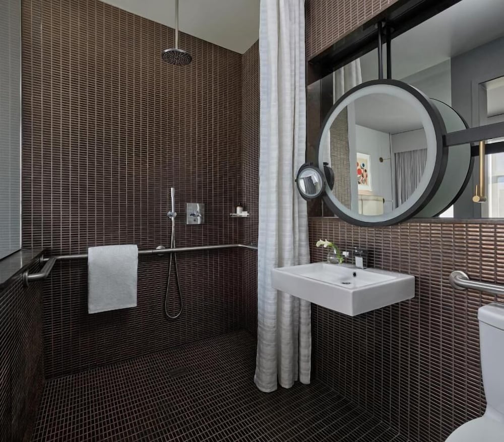 ModernHaus SoHo 67/67