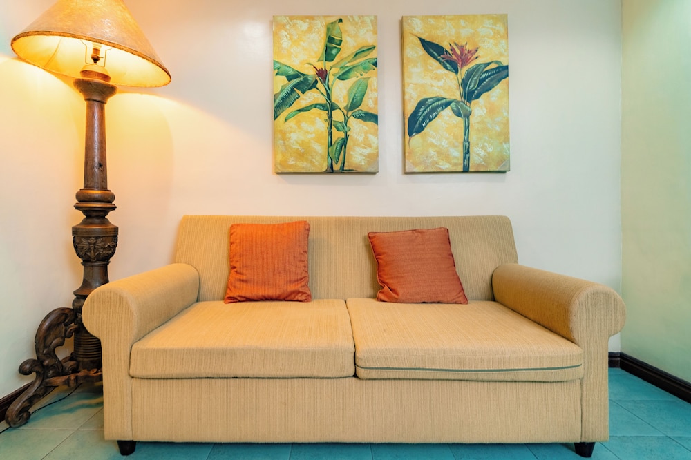 Crown Regency Residence Davao 31/50