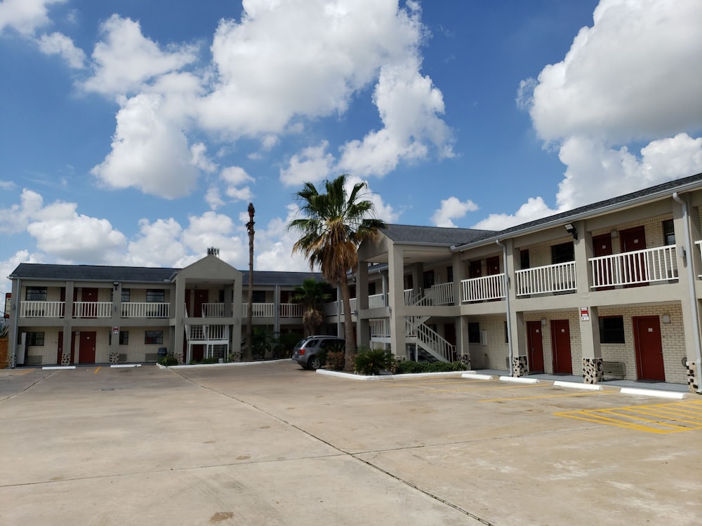 Summit Inn 6/21