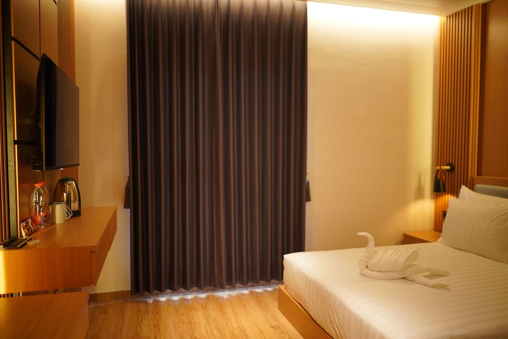 Eagle Hotel Wonosobo, Azana Hotels Collection 7/23