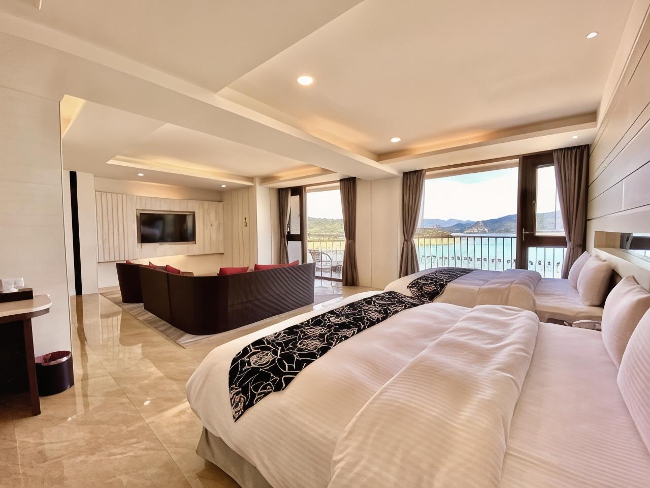 Vip, Quadruple, Lake View, High Floor