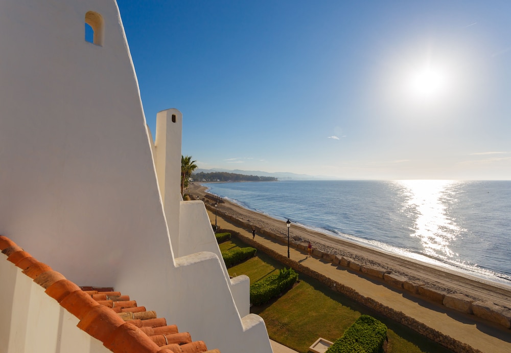 Coral Beach Aparthotel 75/77